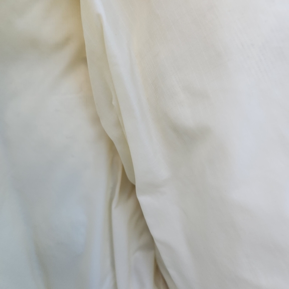 Guess Puffer/ Bubble Coat Used Size L - Picture 11 of 15